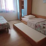 4-schlafzimmer-wohnung Mit Privatem Pool By Interhome Privlaka (Zadar)